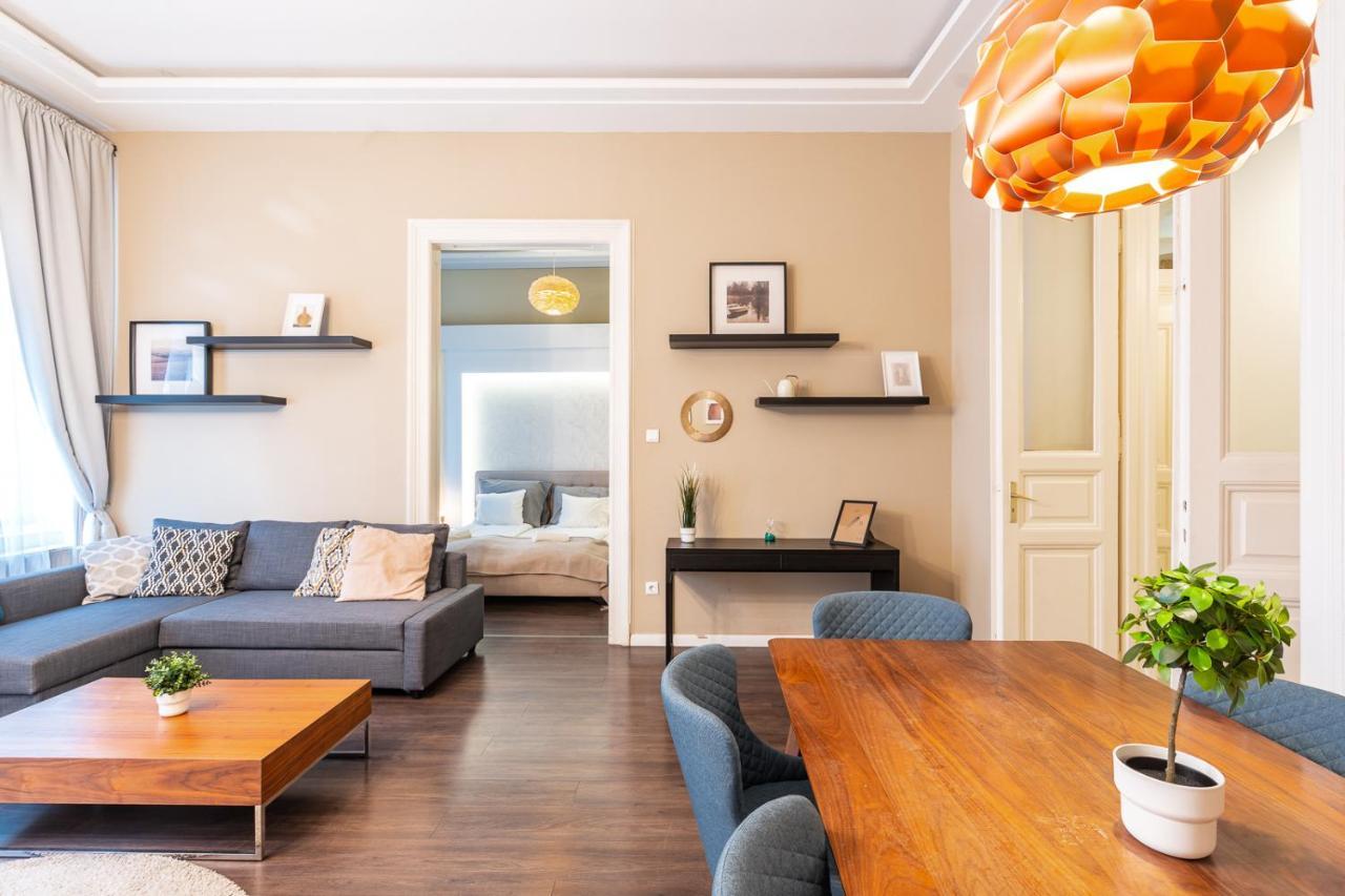 Spacious Luxury Apartment At The Heart Of Budapeszt Zewnętrze zdjęcie