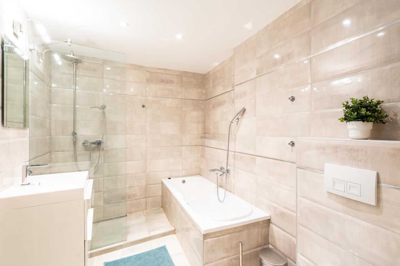 Spacious Luxury Apartment At The Heart Of Budapeszt Zewnętrze zdjęcie