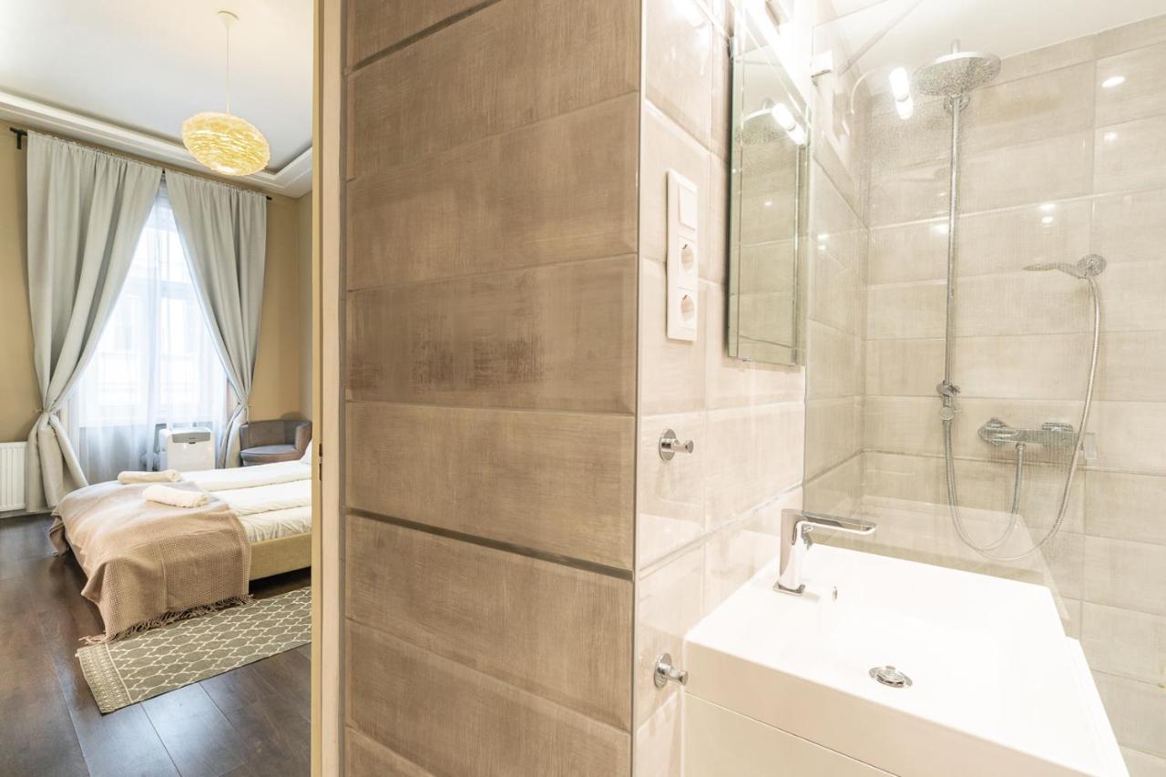 Spacious Luxury Apartment At The Heart Of Budapeszt Zewnętrze zdjęcie